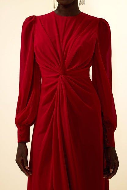 Polished Dress with an Effortless Classic Look