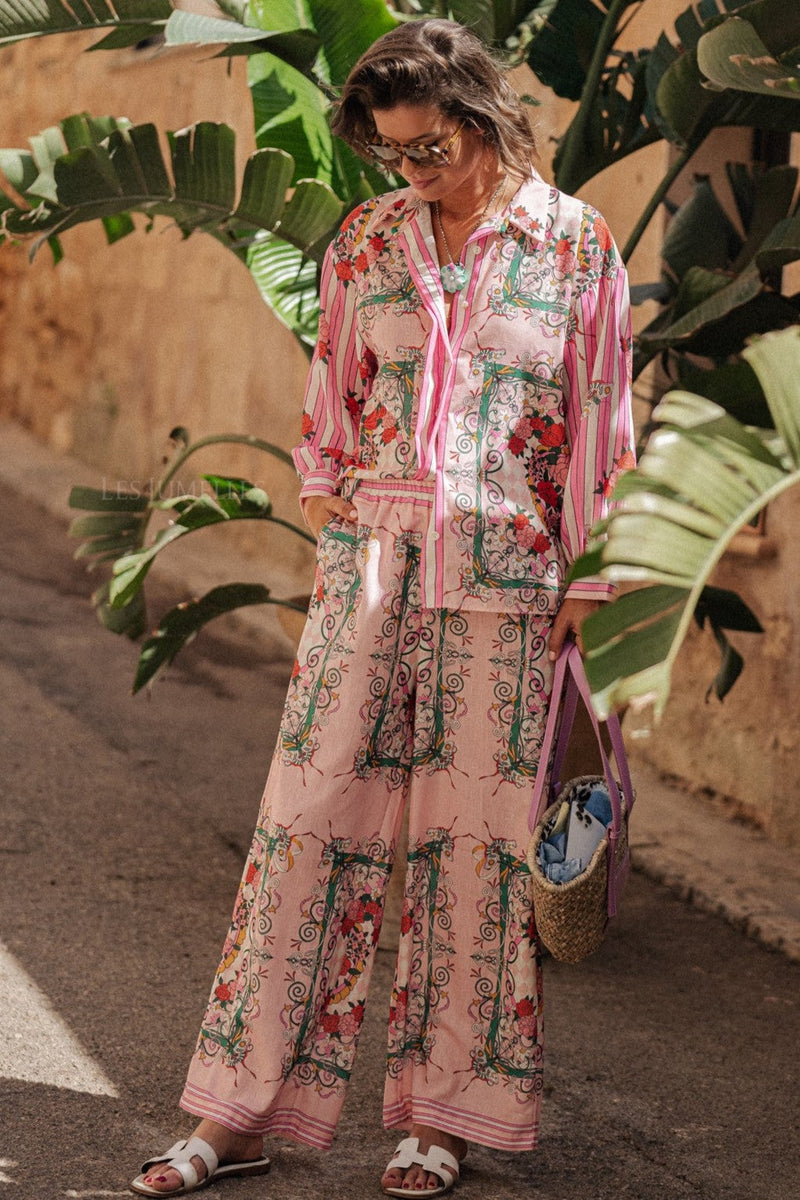 Well Tailored Pants with a Graceful Silhouette