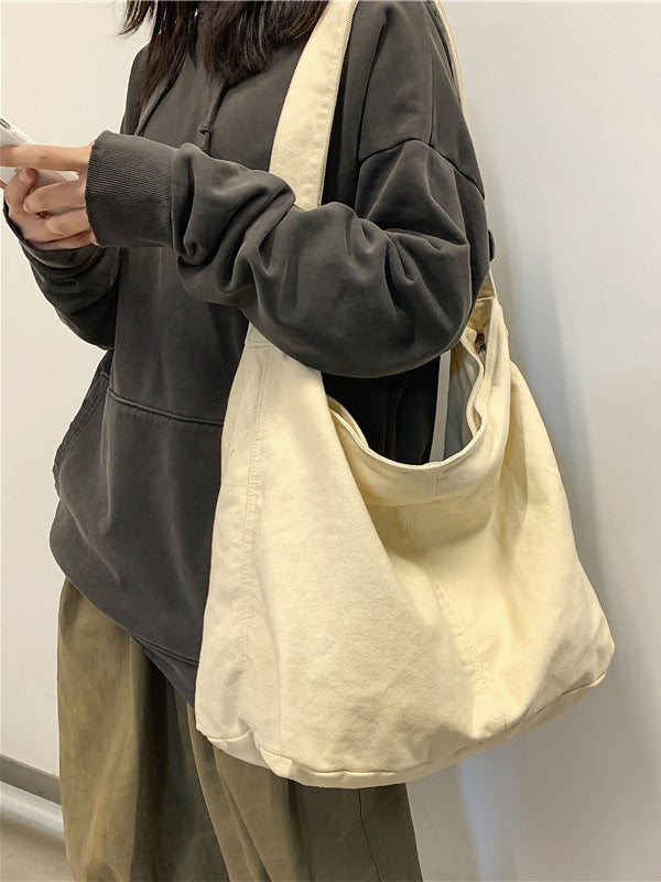 Classic Vintage Bag with a Flattering Fit