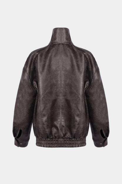 Well Tailored Jacket with a Graceful Silhouette