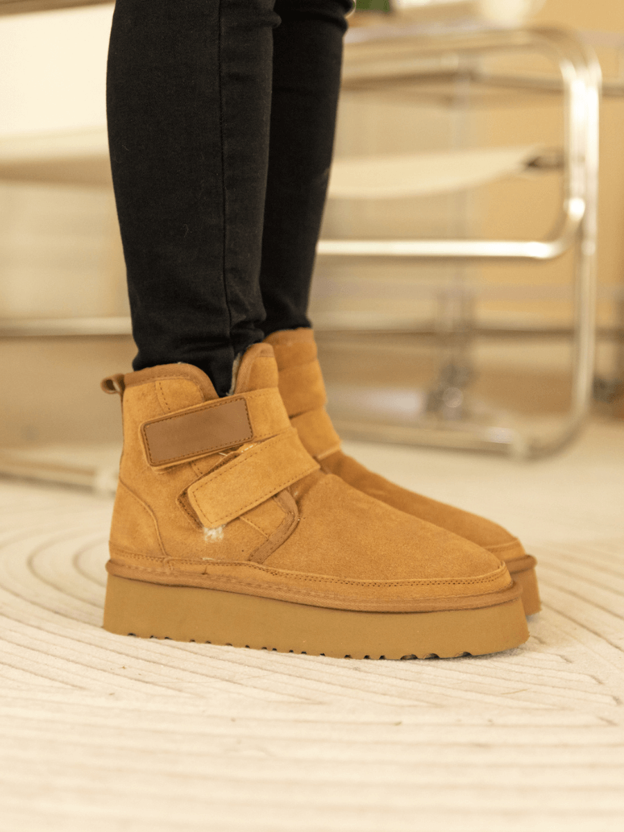 Beautifully Finished Boots in a Timeless Design