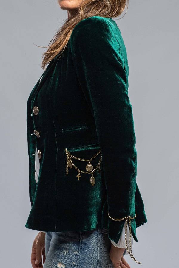 A Vintage Style Garment with Delicate Timeless Details