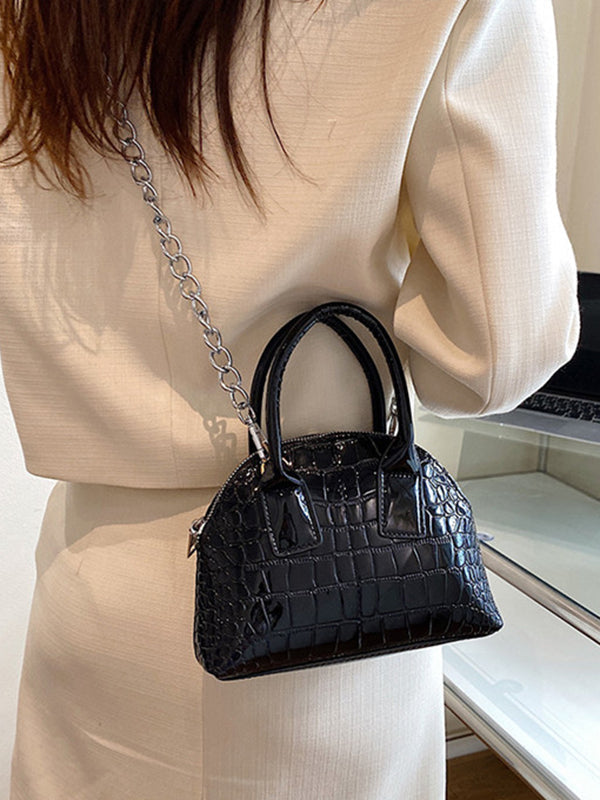 Beautifully Crafted Bag in a Classic Style