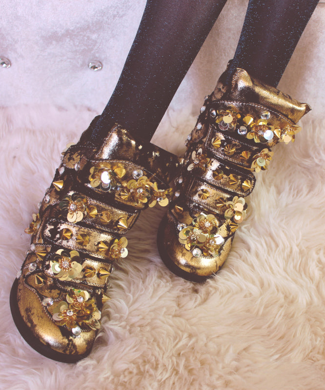 Classic Vintage Boots with a Flattering Fit