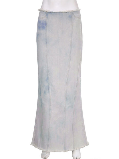Effortlessly Elegant Garment with a Timeless Design