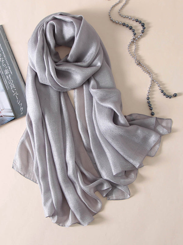 Sophisticated Garment with a Clean Classic Look