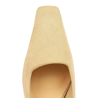 Well Tailored Heels with a Graceful Silhouette