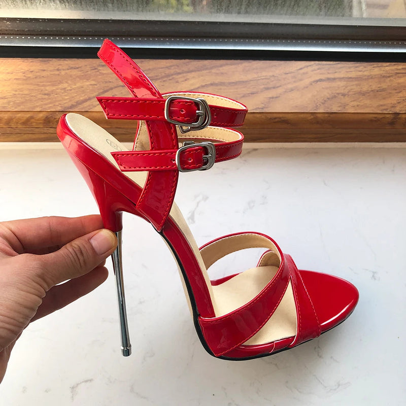 Beautifully Crafted Sandals in a Classic Style