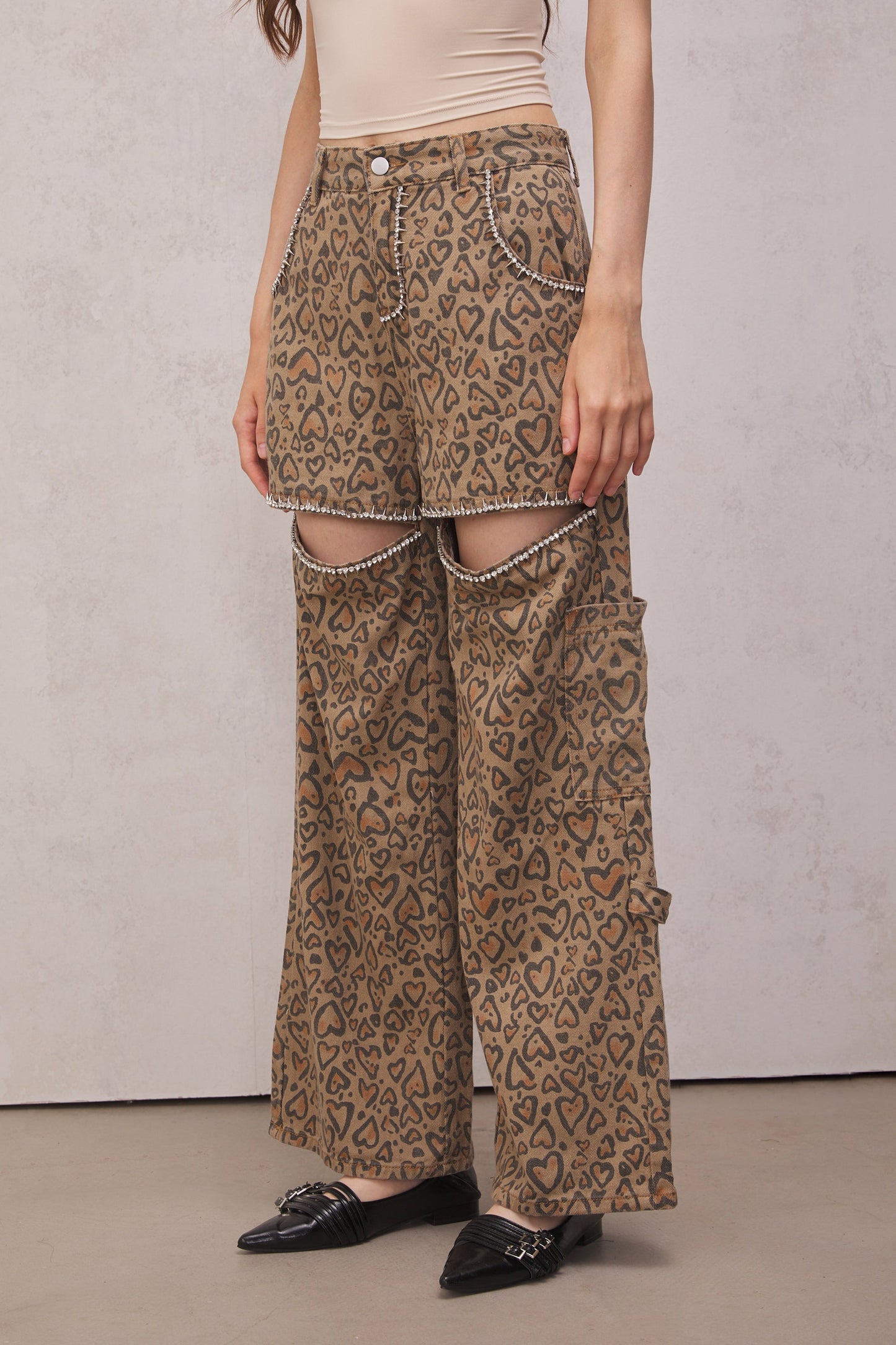 Well Tailored Garment with a Graceful Silhouette