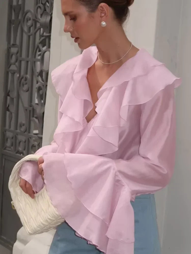 Elegantly Styled Blouse for Everyday Wear