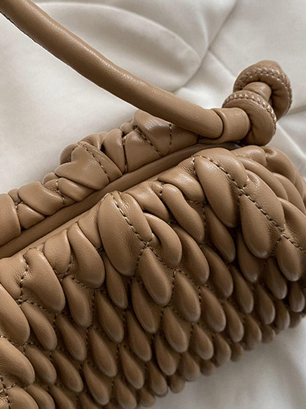 Polished Bag with an Effortless Classic Look