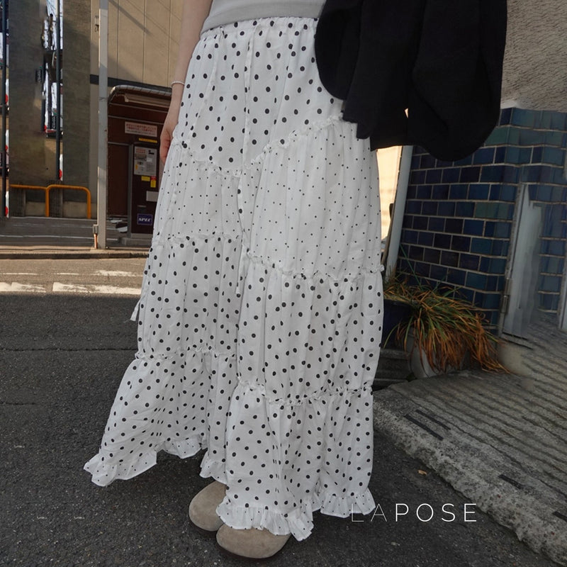 Sophisticated Garment with a Clean Classic Look