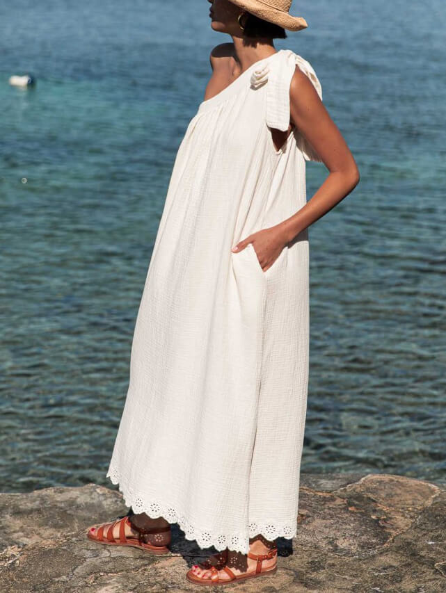 Elegantly Styled Dress for Everyday Wear