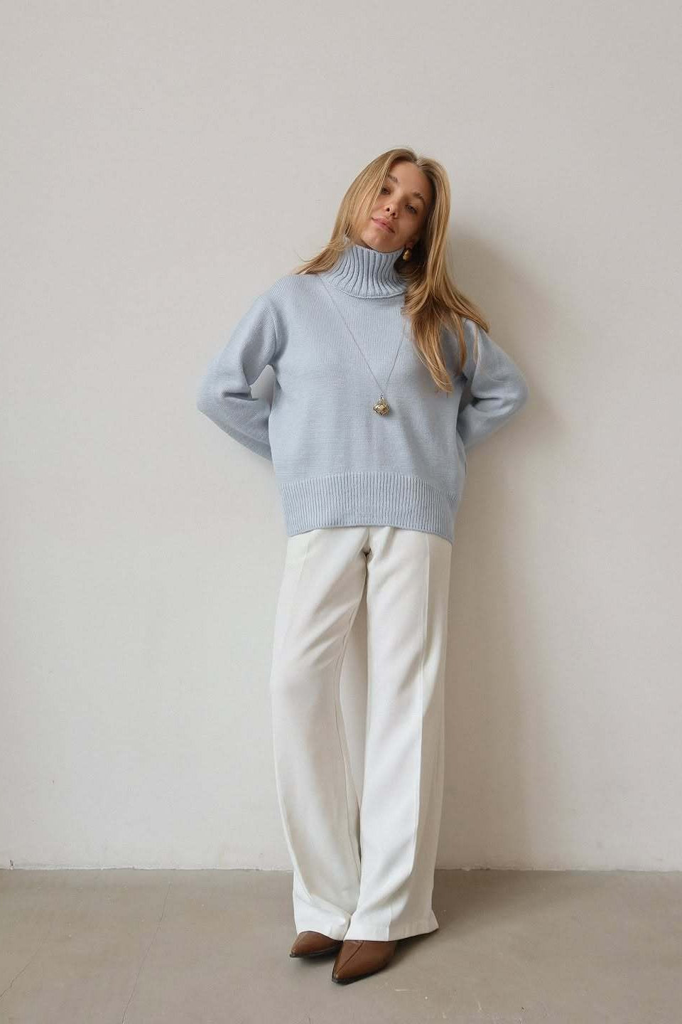 Beautifully Finished Sweater in a Timeless Design