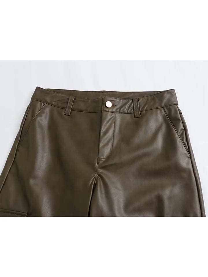 Beautifully Crafted Pants in a Classic Style
