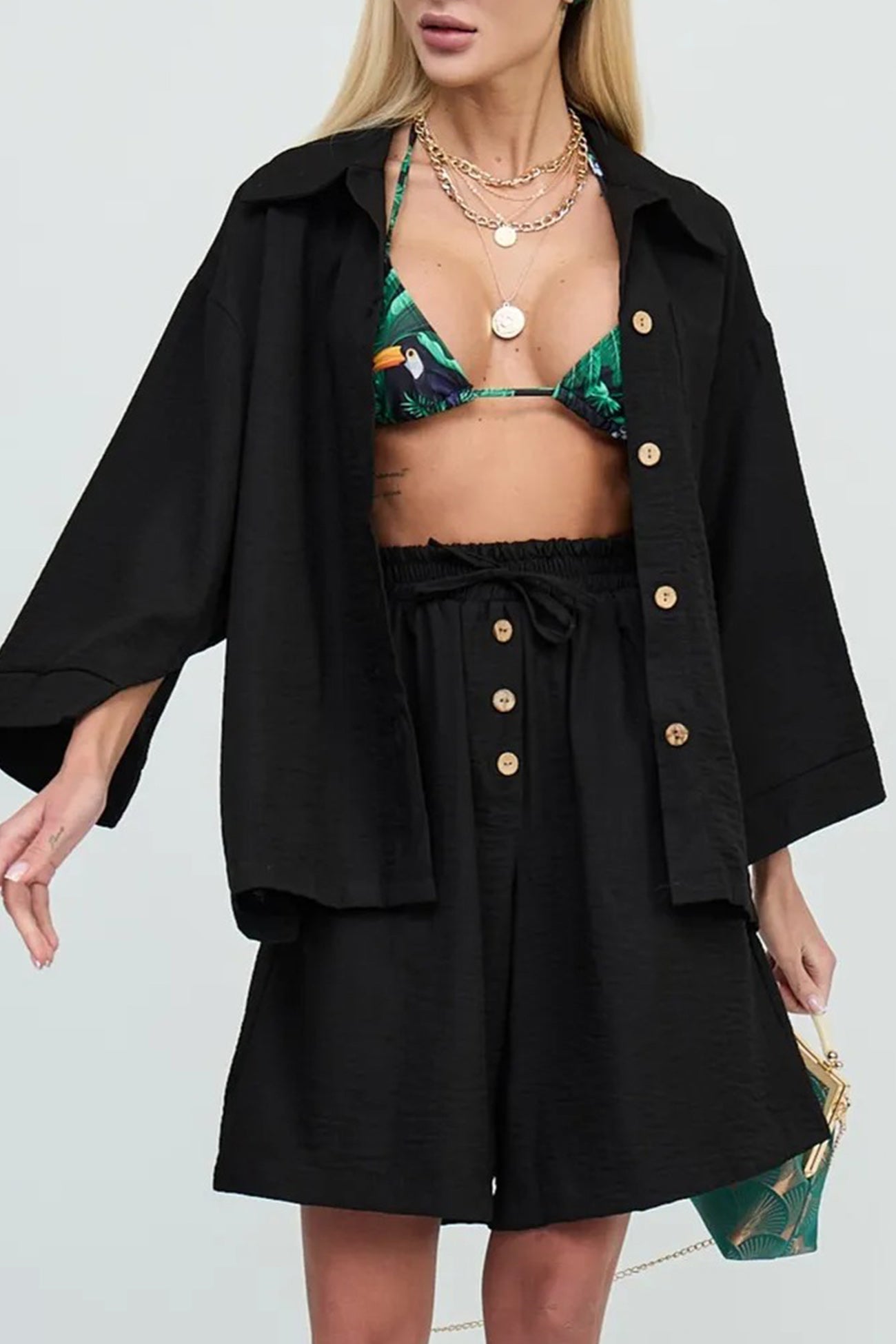 Elegantly Styled Shirt for Everyday Wear