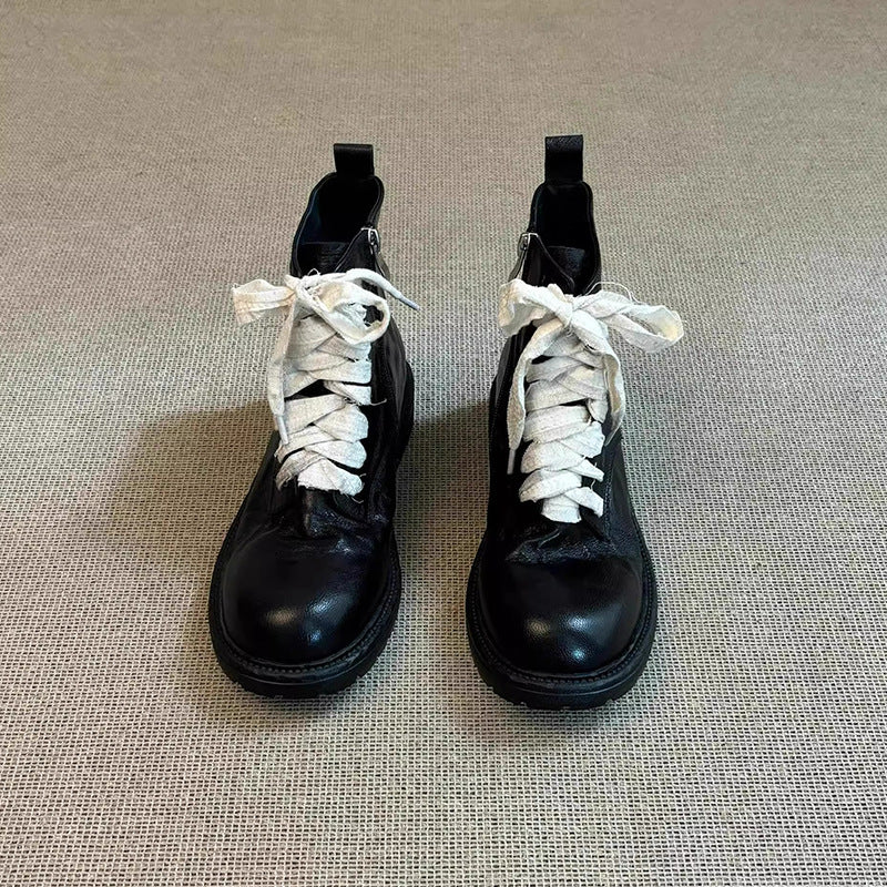 Polished Boots with an Effortless Classic Look