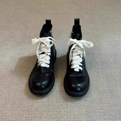 Polished Boots with an Effortless Classic Look