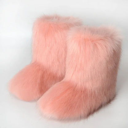Well Tailored Boots with a Graceful Silhouette