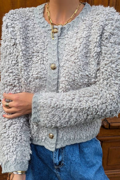 Beautifully Crafted Cardigan in a Classic Style