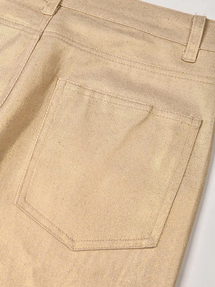 Classic Vintage Garment with a Flattering Fit