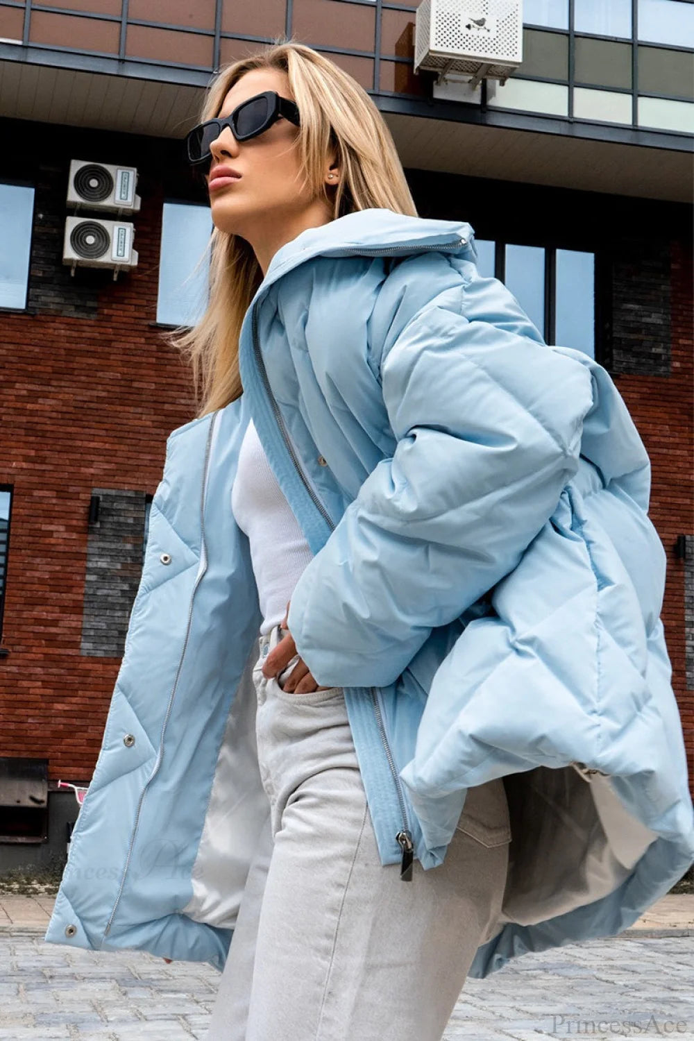 Classic Vintage Coat with a Flattering Fit