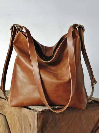 Polished Bag with an Effortless Classic Look