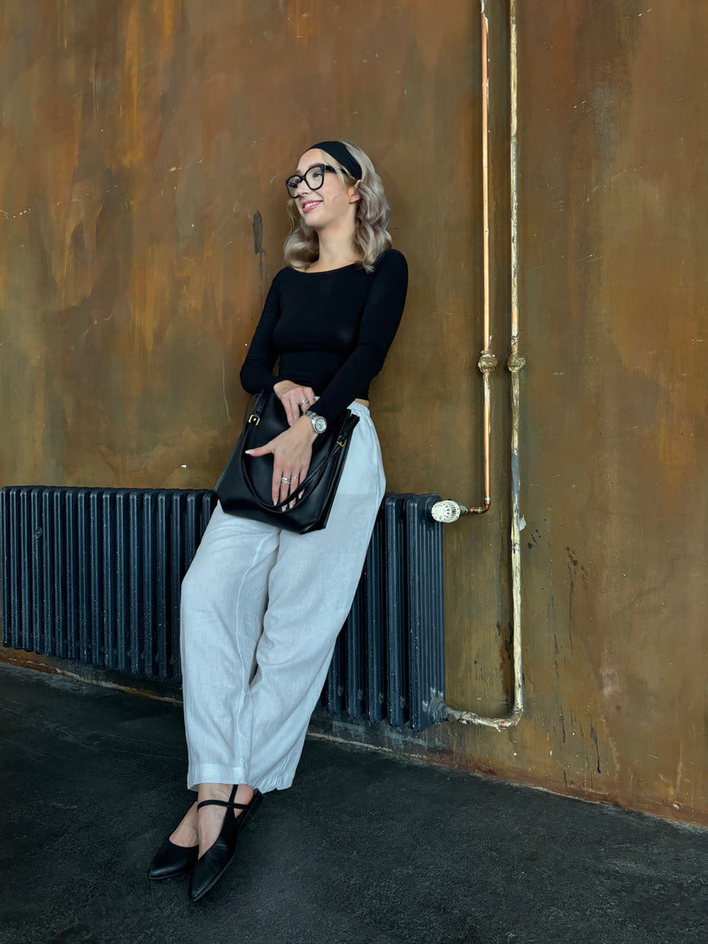 Gracefully Styled Bag for Any Occasion