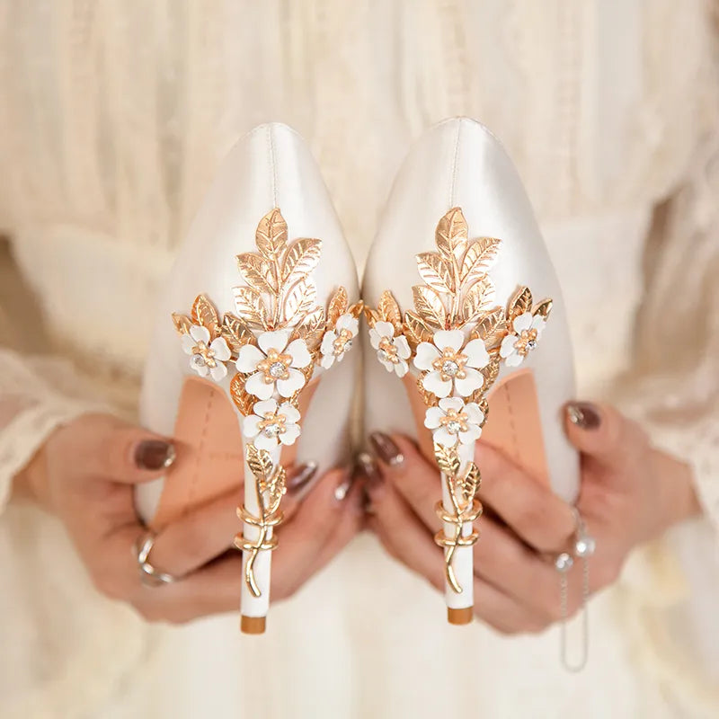 Classic Vintage Heels with a Flattering Fit