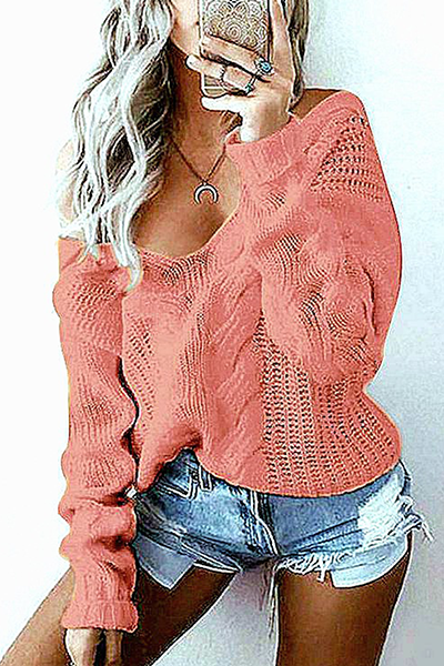 Polished Top with an Effortless Classic Look
