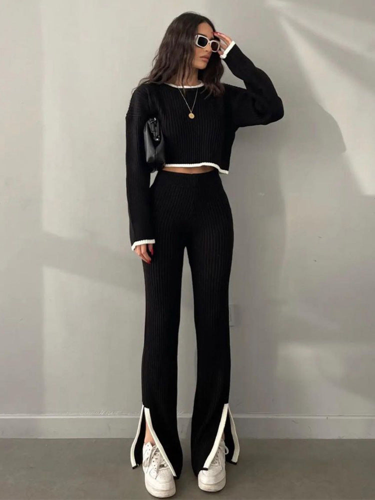 Well Tailored Sweater with a Graceful Silhouette