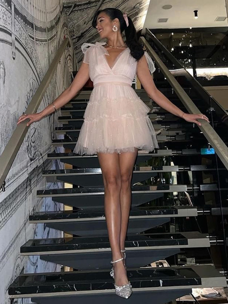Gracefully Styled Dress for Any Occasion