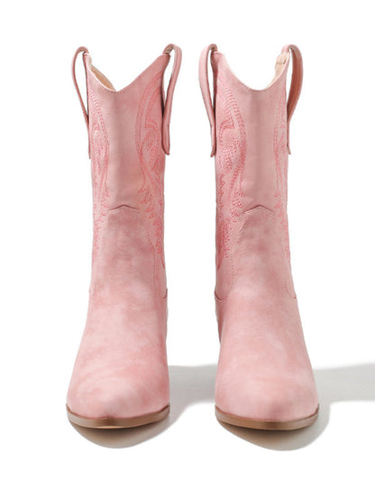 Polished Boots with an Effortless Classic Look