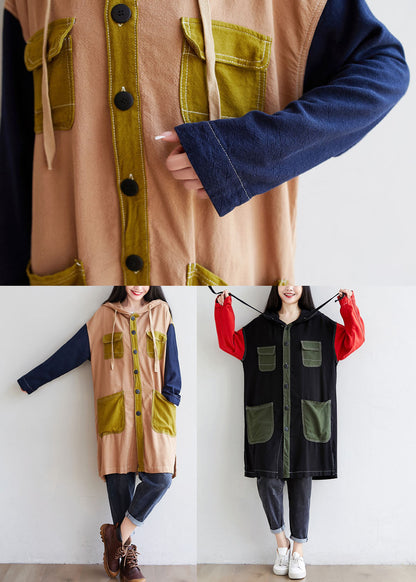Well Tailored Coat with a Graceful Silhouette