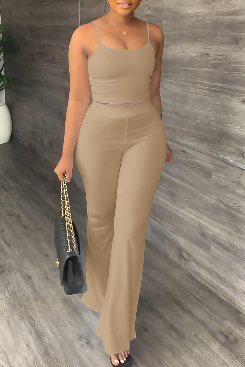 Well Tailored Garment with a Graceful Silhouette