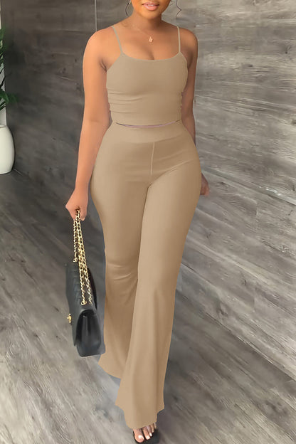 Well Tailored Garment with a Graceful Silhouette