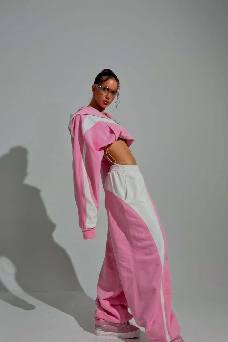 Gracefully Styled Garment for Any Occasion