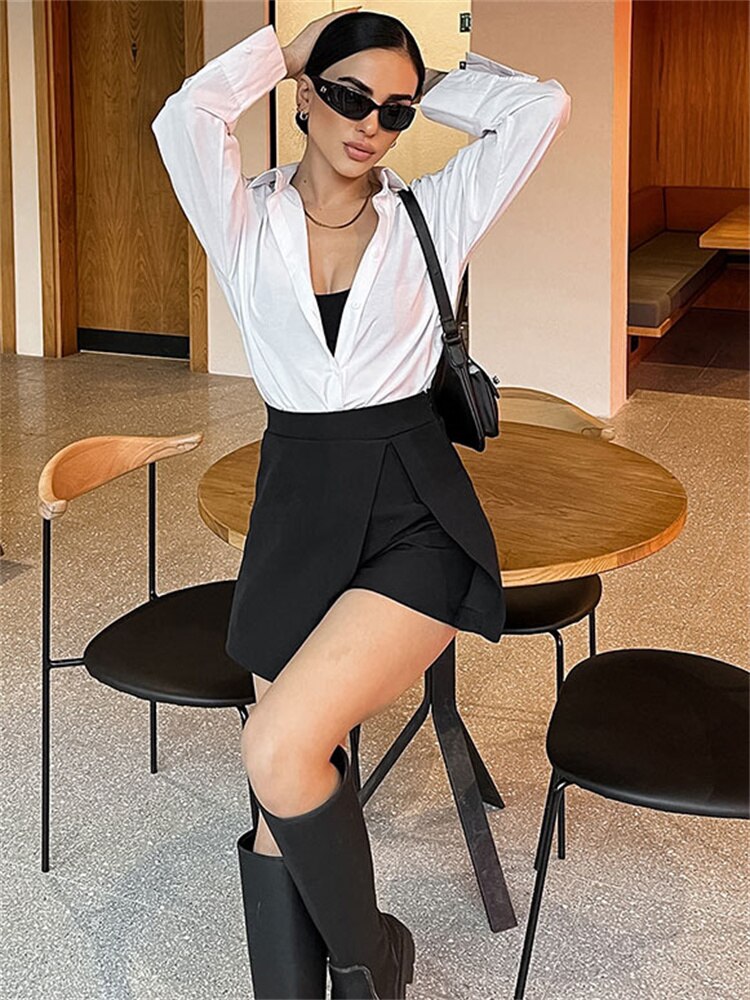 Gracefully Styled Garment for Any Occasion