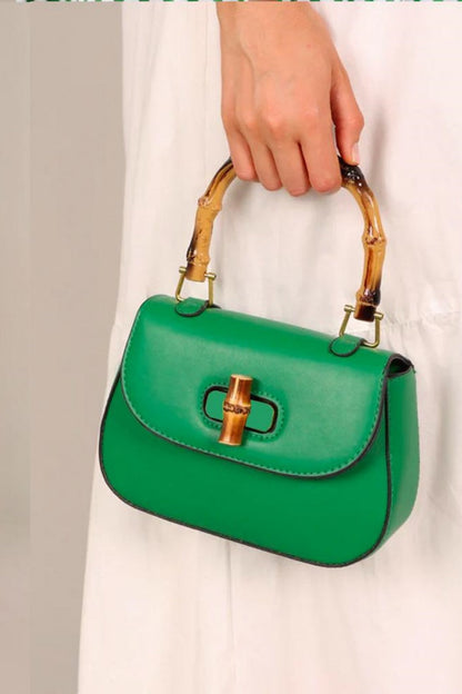 Classic Vintage Bag with a Flattering Fit