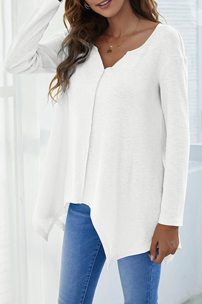 Gracefully Styled Top for Any Occasion