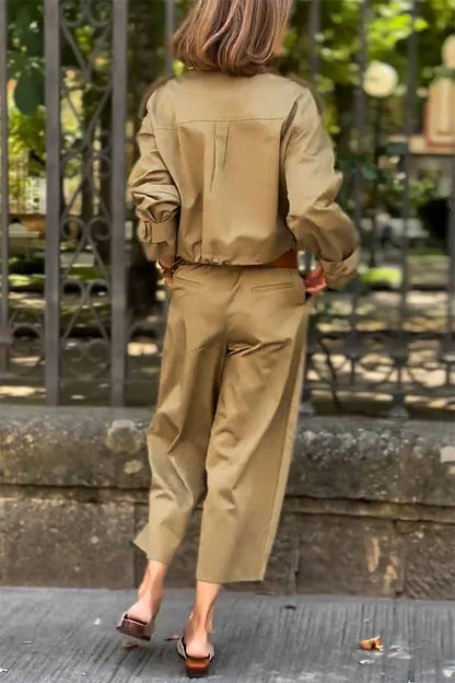 Sophisticated Pants with a Clean Classic Look