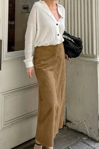 Sophisticated Garment with a Clean Classic Look