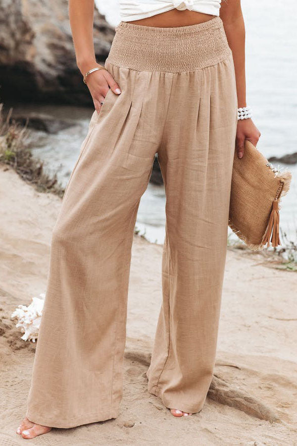 Well Tailored Pants with a Graceful Silhouette