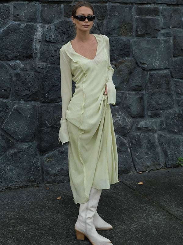 Polished Dress with an Effortless Classic Look