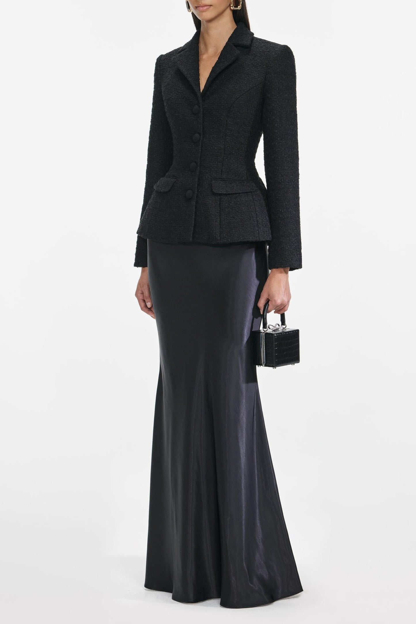 Elegantly Styled Jacket for Everyday Wear