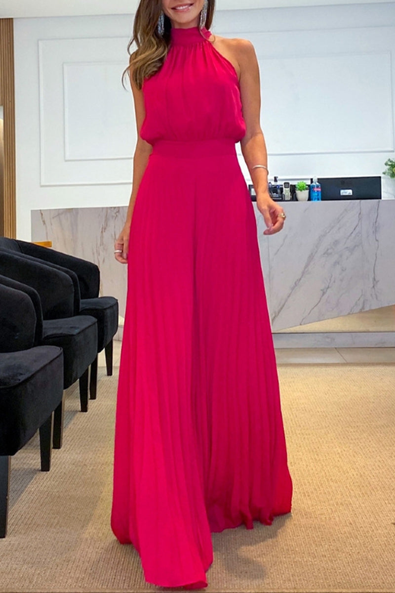 Effortlessly Elegant Garment with a Timeless Design