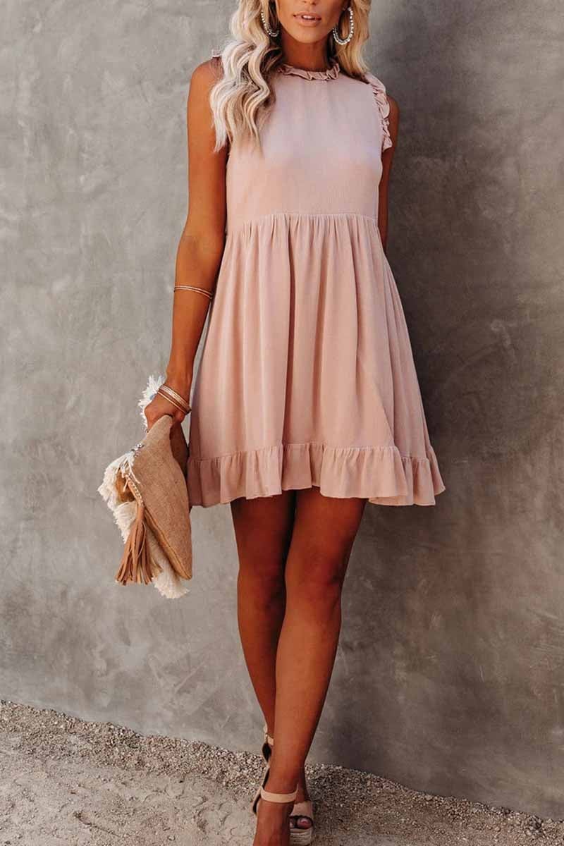 Effortlessly Elegant Dress with a Timeless Design