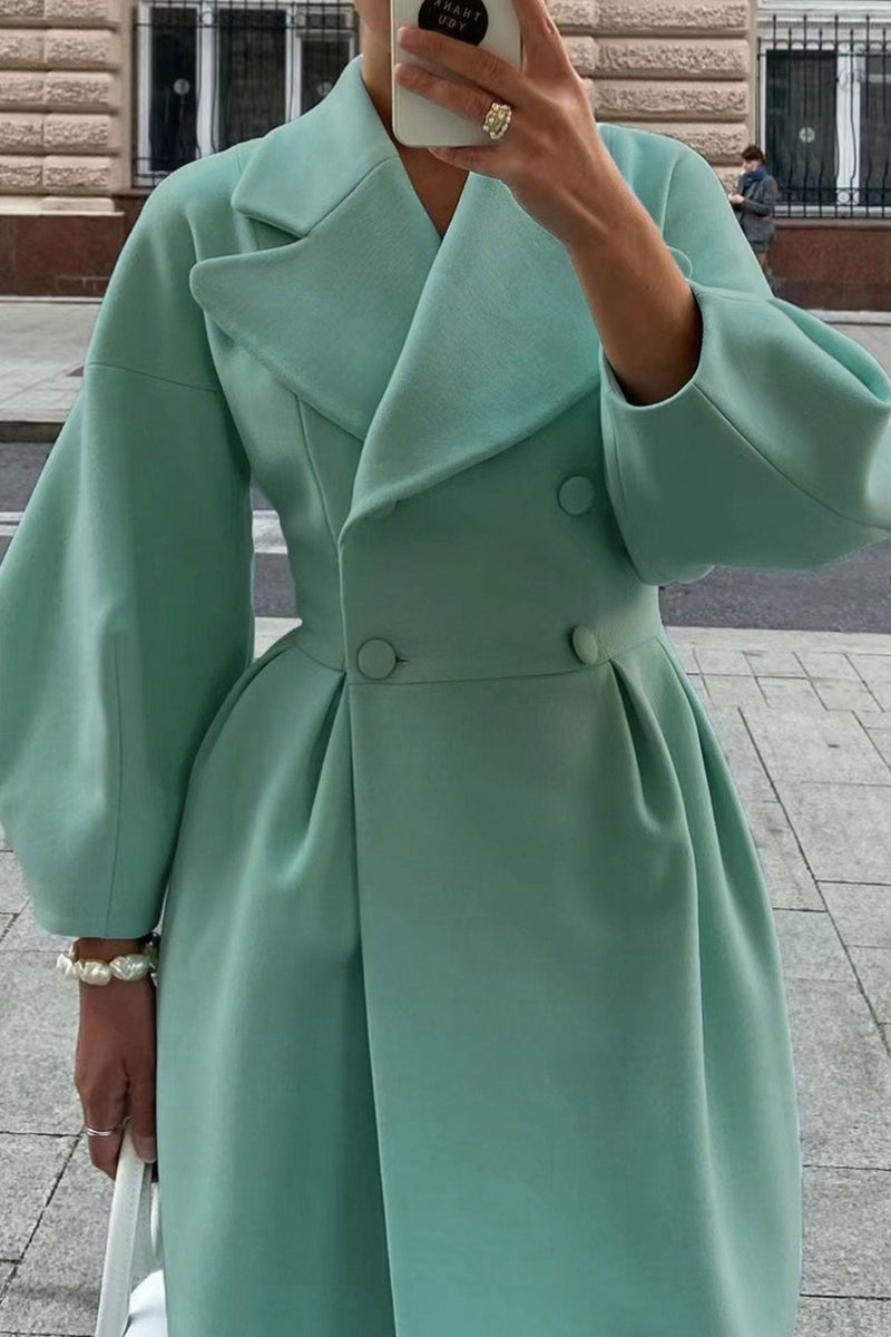 Gracefully Styled Coat for Any Occasion