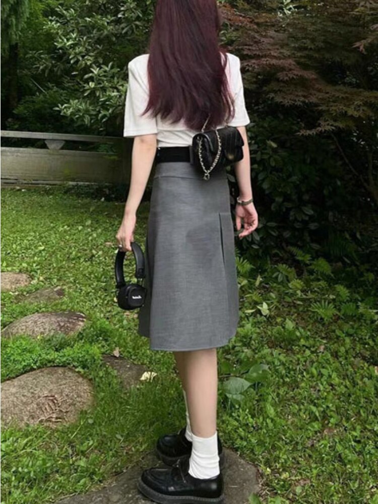 Beautifully Finished Garment in a Timeless Design