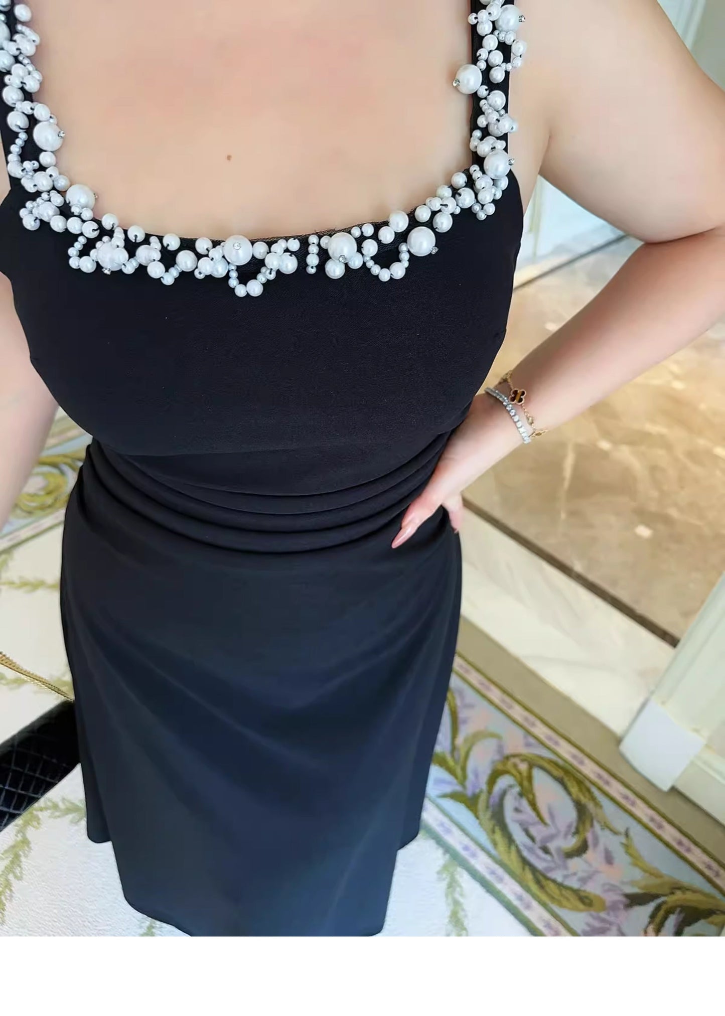 Classic Vintage Dress with a Flattering Fit